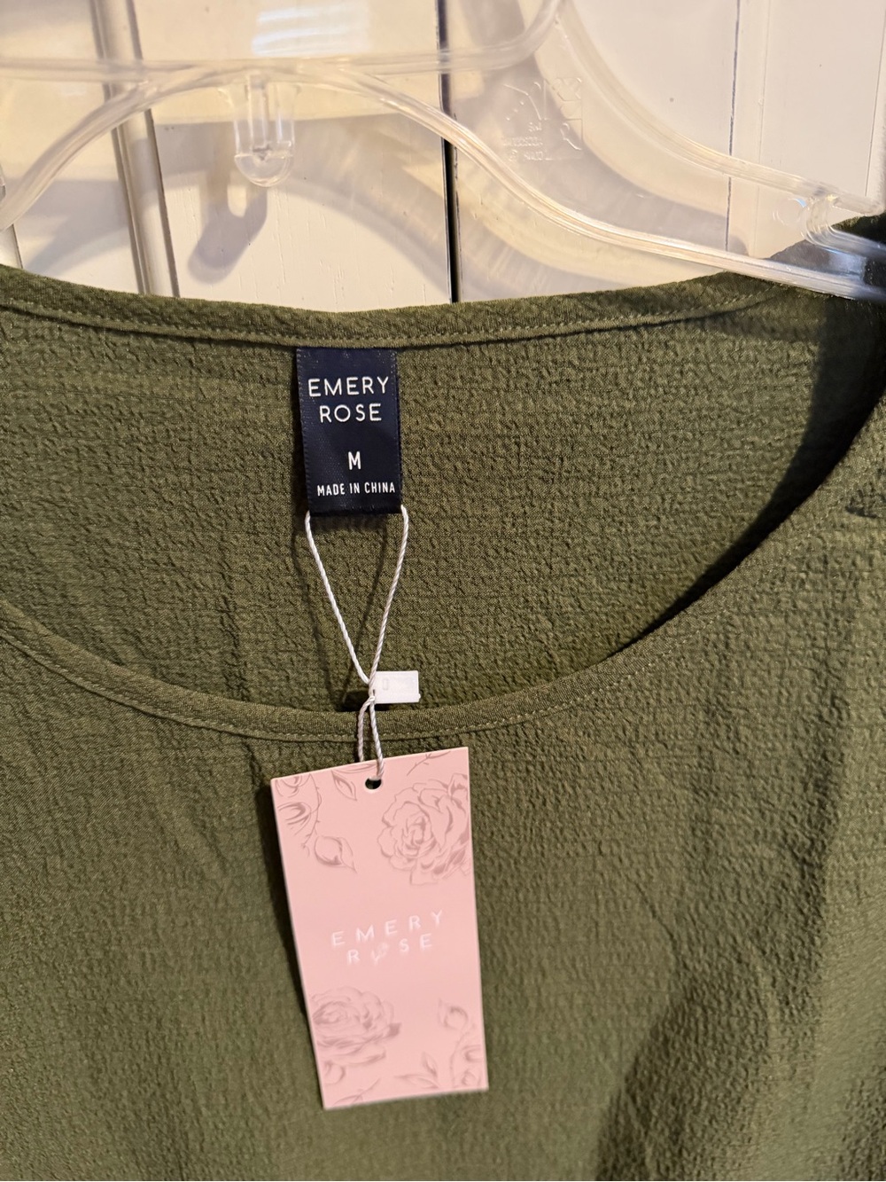 Emery Rose Olive Scoop Neck Tunic Top